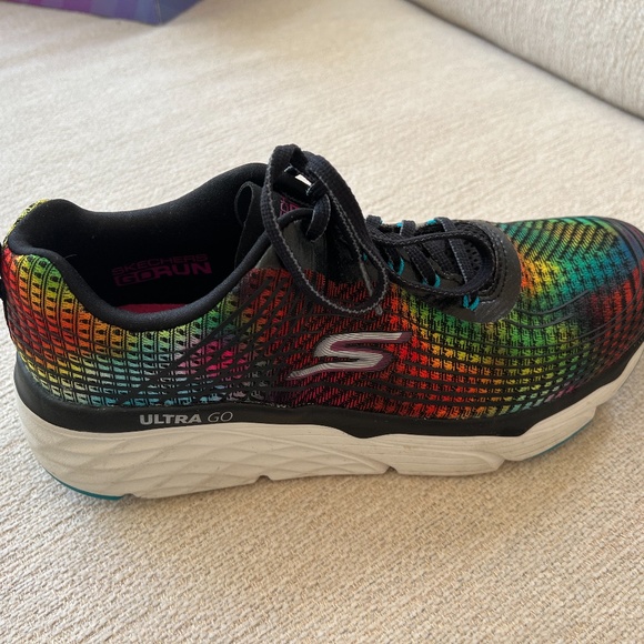 Skechers Max Cushioning Sneakers Size 10 - Picture 8 of 11